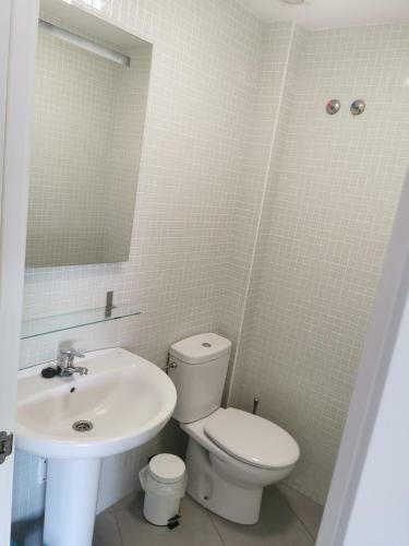 Fully Equipped Modern Apartment With A Garage