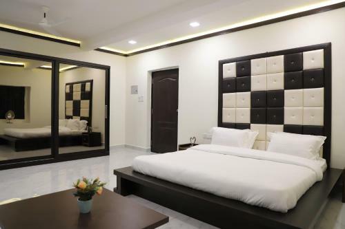 Villa Atlantis - Luxury Independent Private Villa In Anjuna