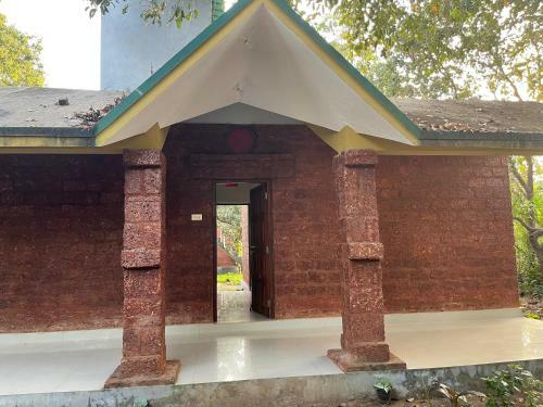 Hostal Garden Rooms
