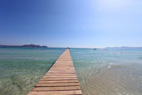 Villa Tamarells With Garden Next To Alcudia Beach