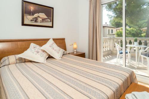 Villa Tamarells With Garden Next To Alcudia Beach
