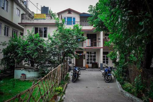 Apartamento Jamshikhel House