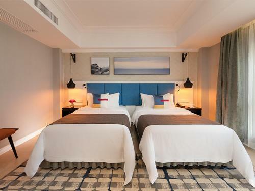 Hotel Park Inn Beihai Yintan Wanda Plaza