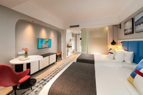 Hotel Park Inn Beihai Yintan Wanda Plaza
