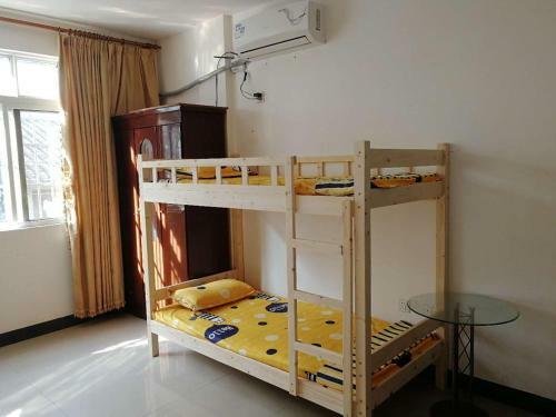 Hostal Beihai Old Town Holiday Seaview Inn