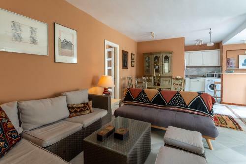 Apartamento Vistalmar Puerto Sherry - John Harvey & Sons