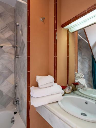 Apartamento Vistalmar Puerto Sherry - John Harvey & Sons