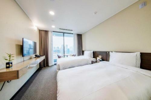 Riviera Incheon Airport Hotel
