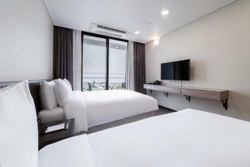 Riviera Incheon Airport Hotel