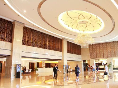 Don Chan Palace Hotel & Convention