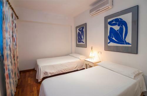Beachfront Apartment Tanamar
