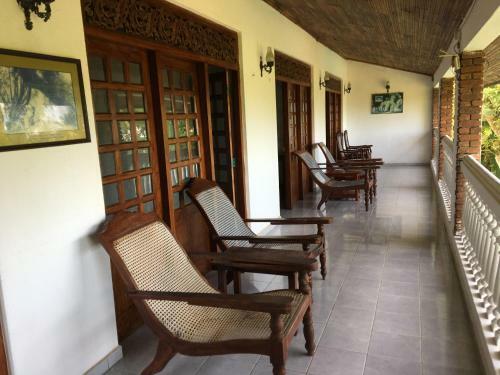 Hostal Little Peradise Guest House