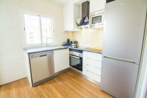 Beautiful Apartment Recently Renovated With Wifi And A C