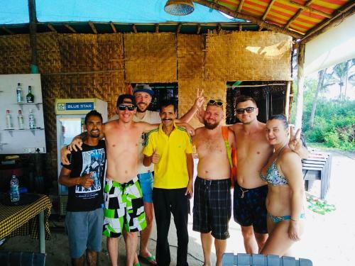 Hostal Samantha Inn Beach Resort