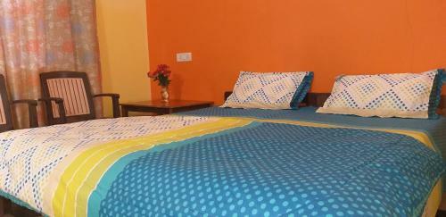 Hostal Samantha Inn Beach Resort