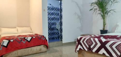 Hostal Deshu's Little Italy