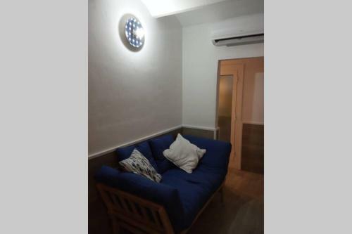 M2 Cool Apartment Next To Metro. 15m To Center