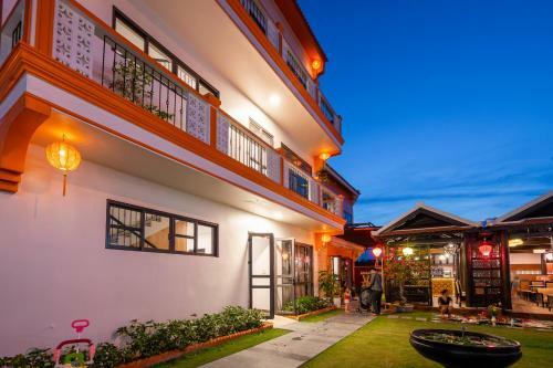 Hostal La Vista Villa - B? H? H?i An