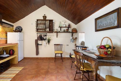 199 Casa Rural La Zarza By Sunkeyrents