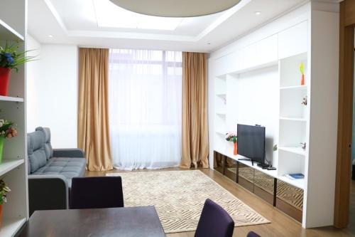 2006?? � Pogostim: Apartment Highvill Park