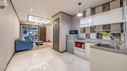 White Beach Pension
