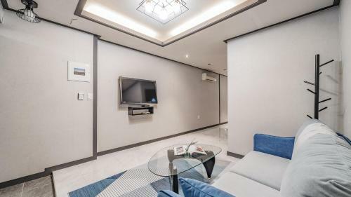 White Beach Pension