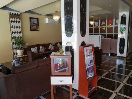 Albergue Om Gaura Hotel