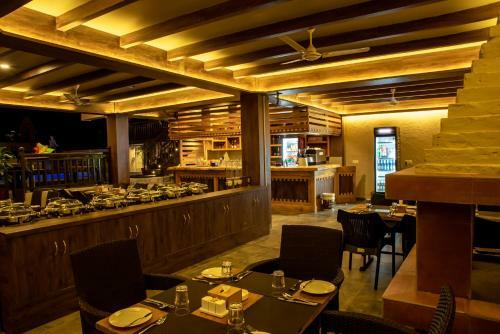 Hotel Busy Bee Resort, Pokhara