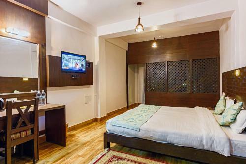 Hotel Jal Mahal