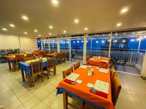 Hotel Lake Himalaya