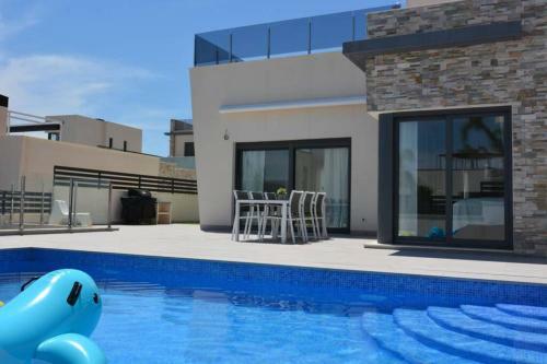 Apartamento Hillside Luxury Villa