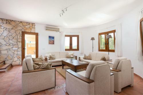 New! Villa Es Puig With Pool, Bbq, Wifi