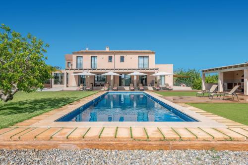 Villa Rural De Lujo La Torre De Aumallia