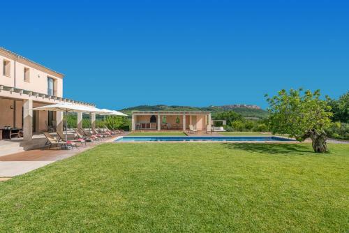 Villa Rural De Lujo La Torre De Aumallia