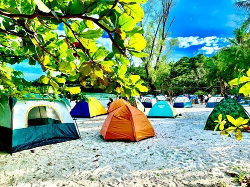 Albergue Preahatith Island