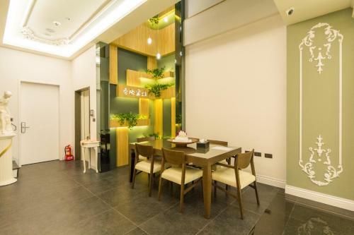 Xiang Ge Villa B&B