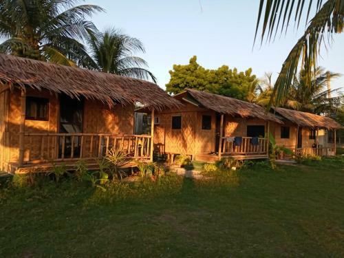 Hotel Hutkins Beach