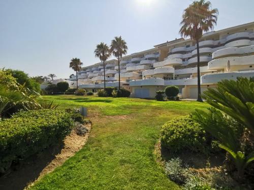 Sinfonia Del Mar Apartment