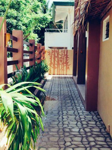 Hotel Anahaw Seaside Inn