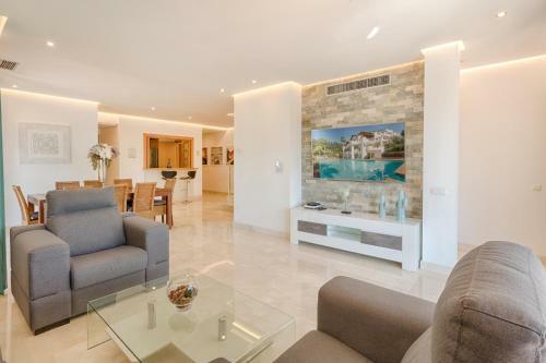 Apartamento Hanami Alcazaba Beach Penthouse