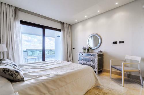 Luxury Apartment Frontal Beach In Doncella Beach