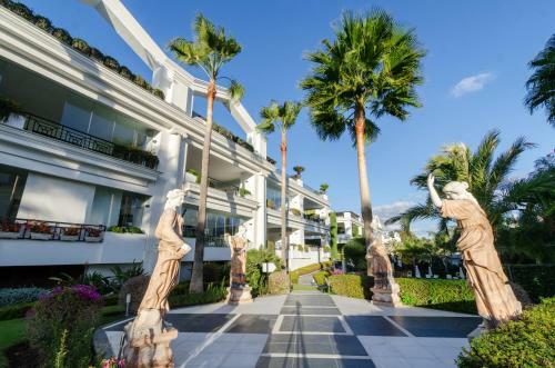 Luxury Apartment Frontal Beach In Doncella Beach