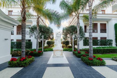 Luxury Apartment Frontal Beach In Doncella Beach