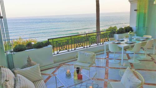 Luxury Apartment Frontal Beach In Doncella Beach
