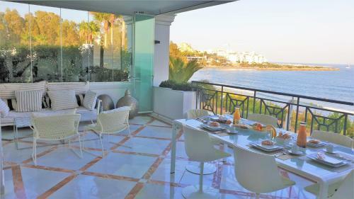 Luxury Apartment Frontal Beach In Doncella Beach