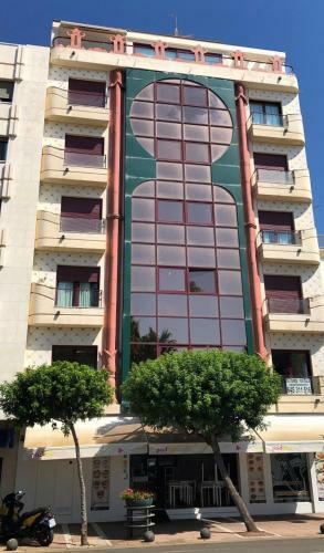 Apartamento Atico-duplex Primera Linea De Playa En El Centro De Estepona