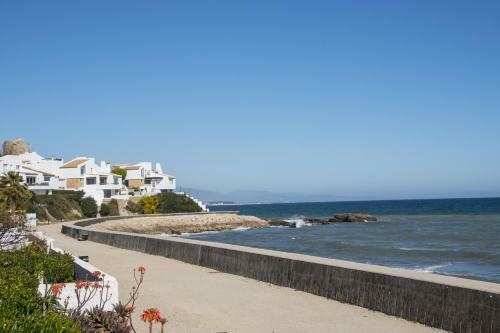 Estepona Seafront Apartment