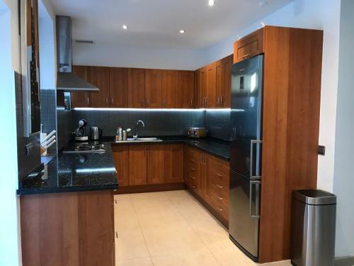 Modern 3 Bed Beach Side Private Villa