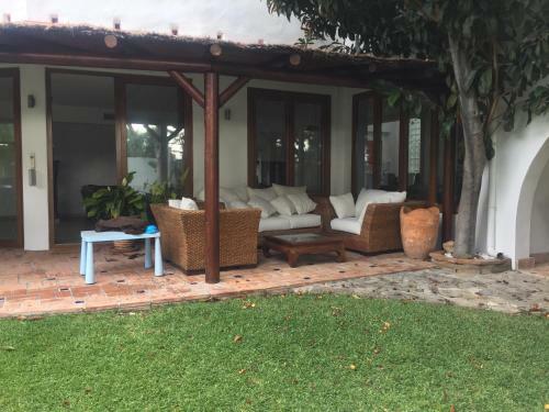 Modern 3 Bed Beach Side Private Villa
