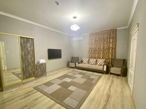 Golden Ray Hotel